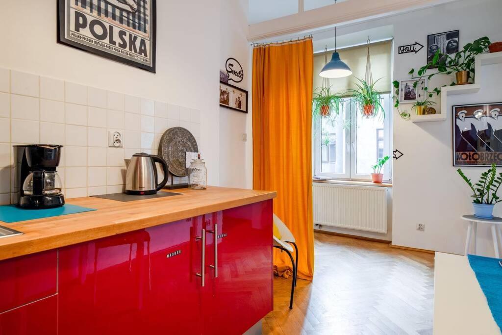Blue Peace-Apartment With Free Parking In Center For 1-6 People Krakow Exterior photo
