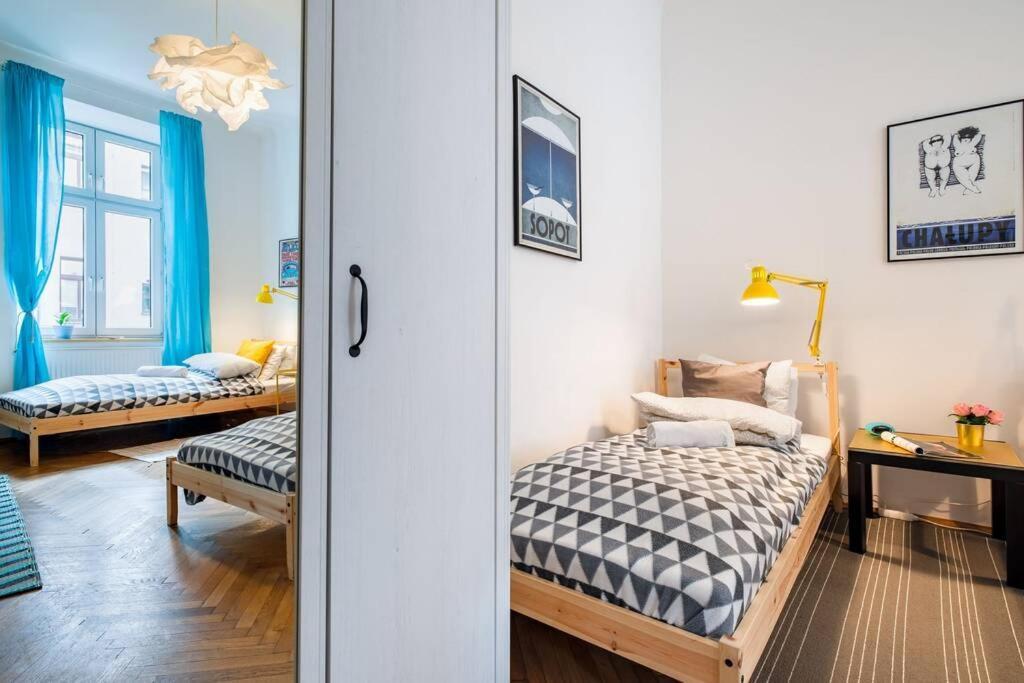 Blue Peace-Apartment With Free Parking In Center For 1-6 People Krakow Exterior photo